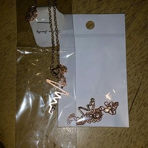 Women's necklace and bracelet